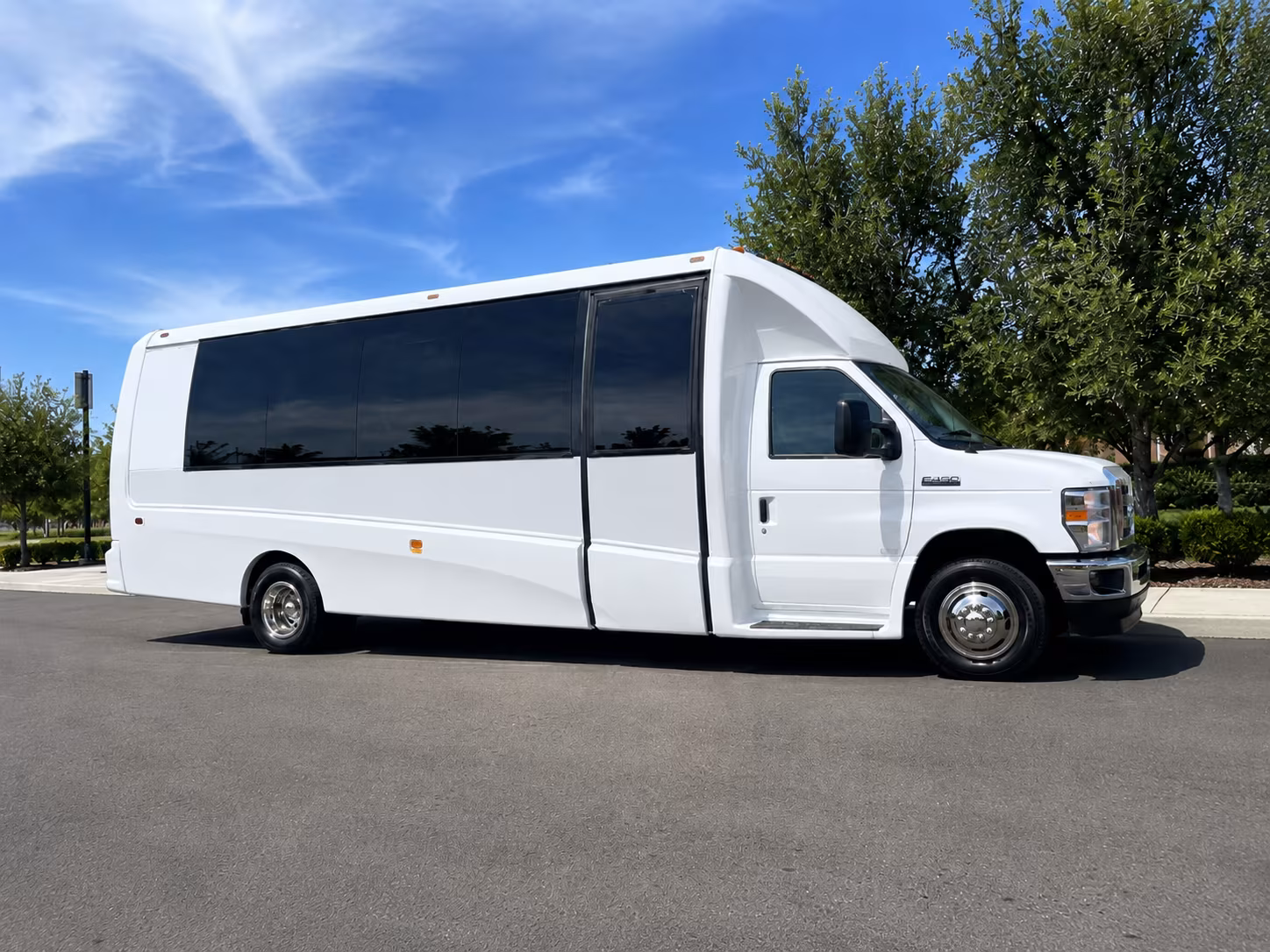 guest shuttles to city winery pittsburgh and wedding venues around pittsburgh