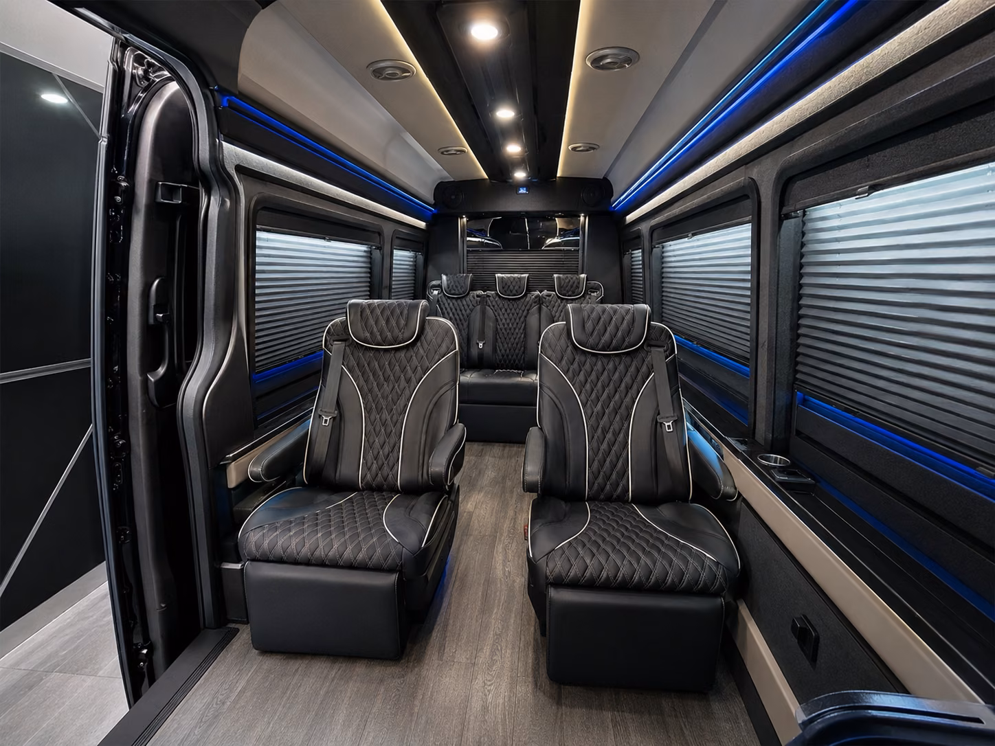 pittsburgh airport shuttle buses for employees
