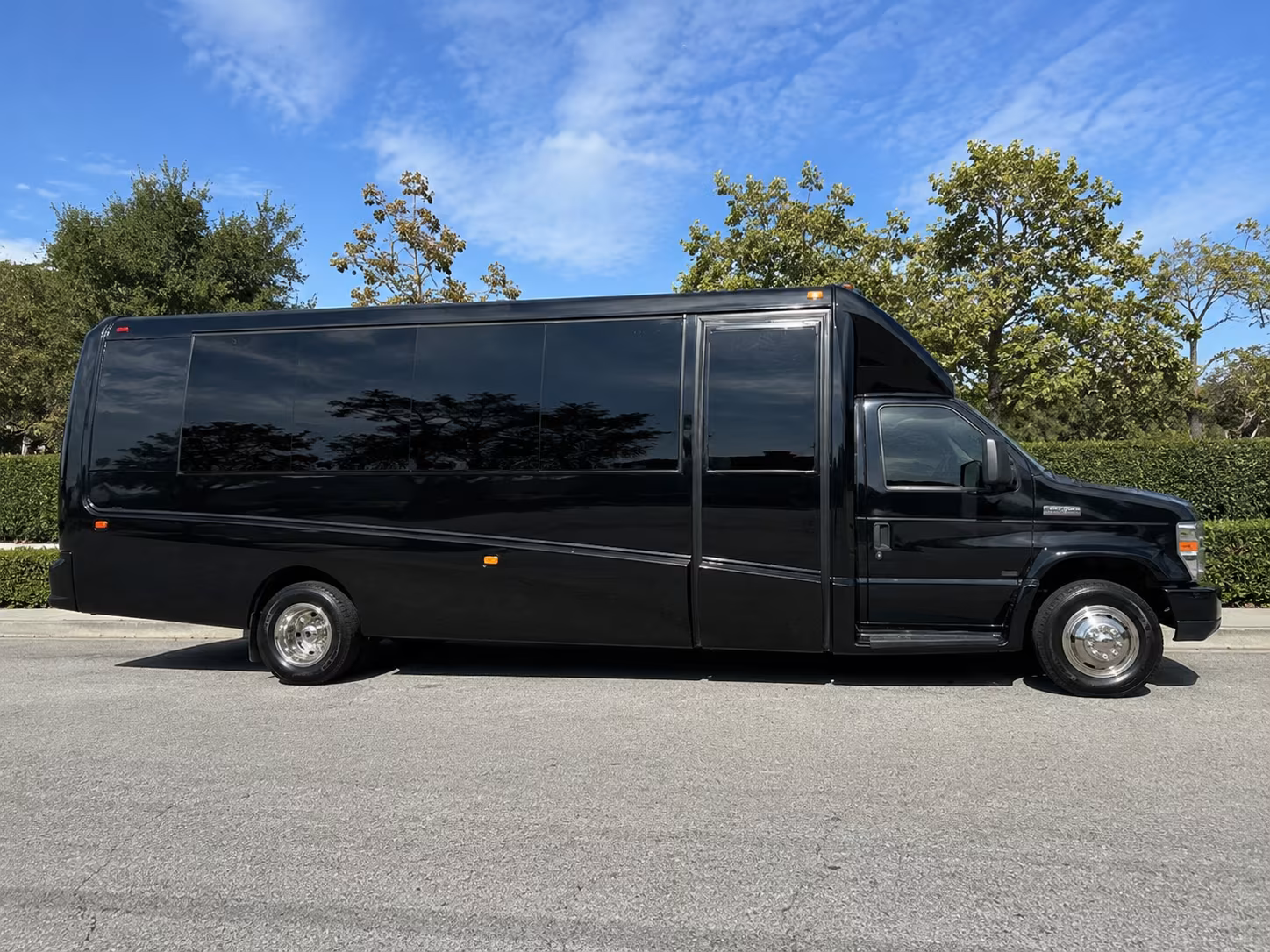 pittsburgh parking shuttle and park and ride bus rentals