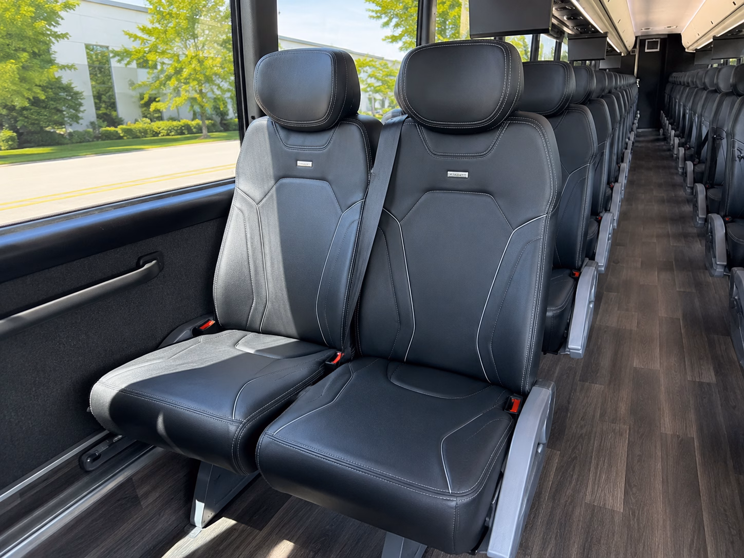 Pittsburgh Wine Tour & Brewery Transportation